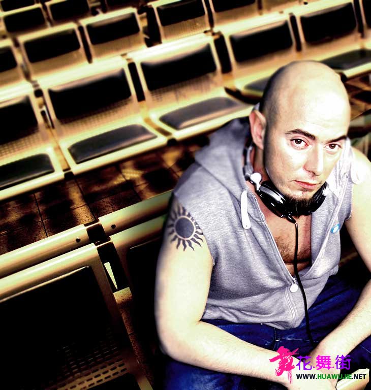 Roberto Molinaro(Robby Molinaro).jpg