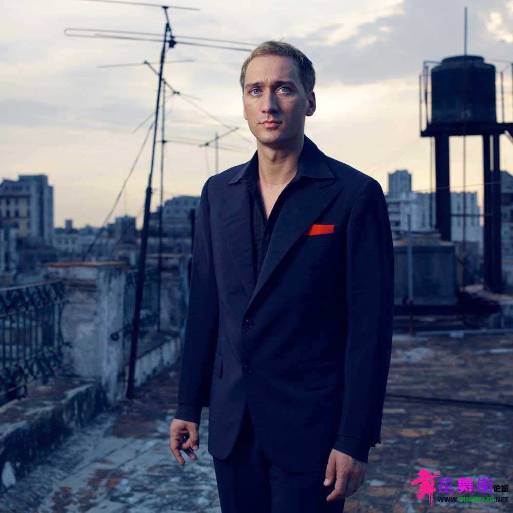 Paul Van Dyk.jpg