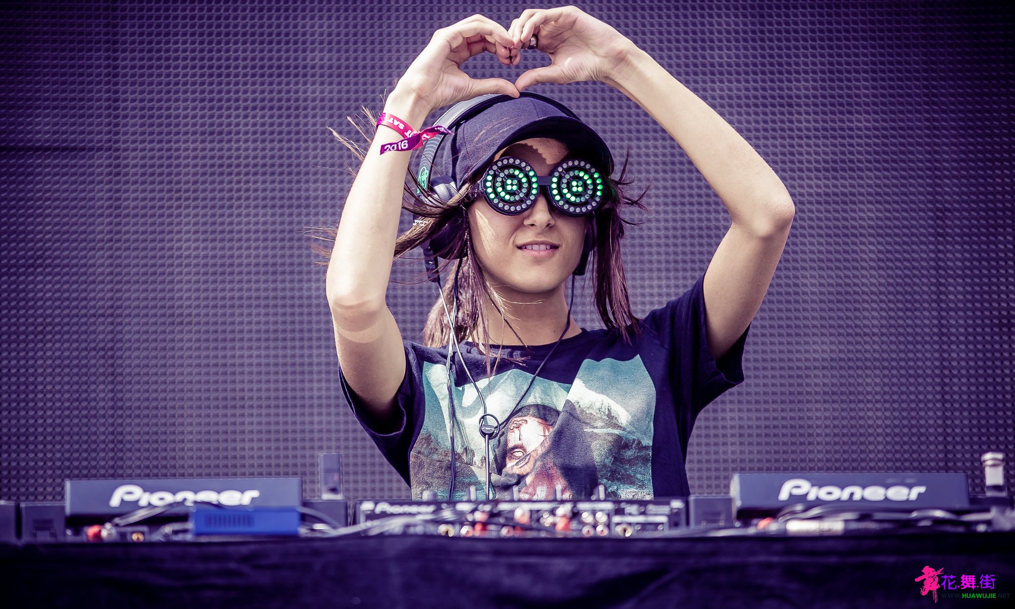 Rezz.jpeg